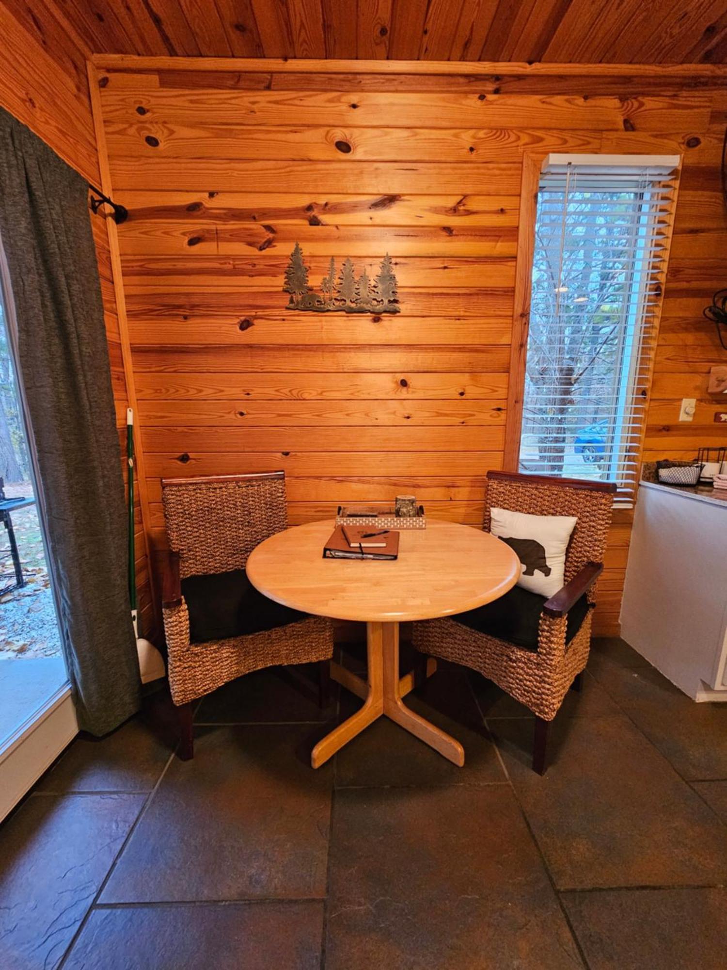 5 Min To Beaver Lake-King Bed-Fire Pit-Jetted Tub #1 Eureka Springs Exterior photo
